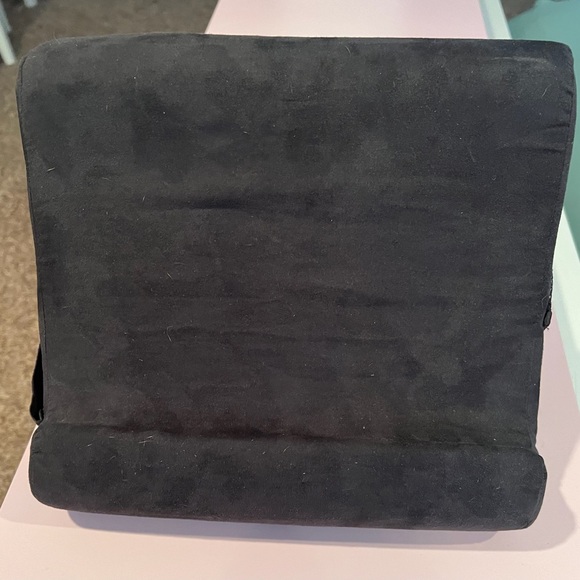 Pillow Pad iPad/Phone Stand - Picture 3 of 5